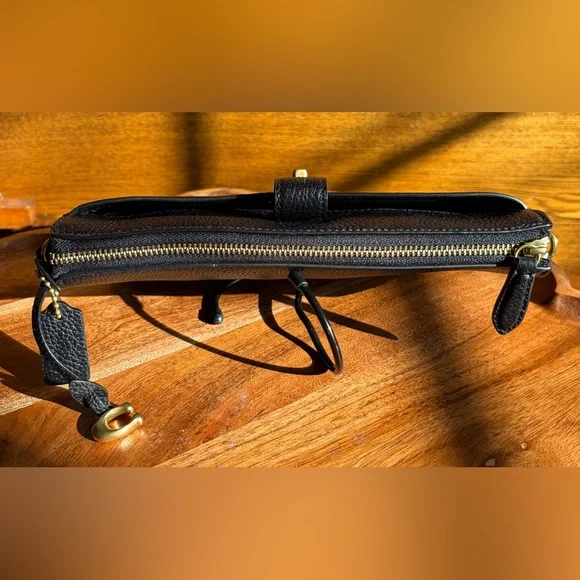 Coach Noa Pop Up Messenger Crossbody Black Leather C4816 - Picture 6 of 17